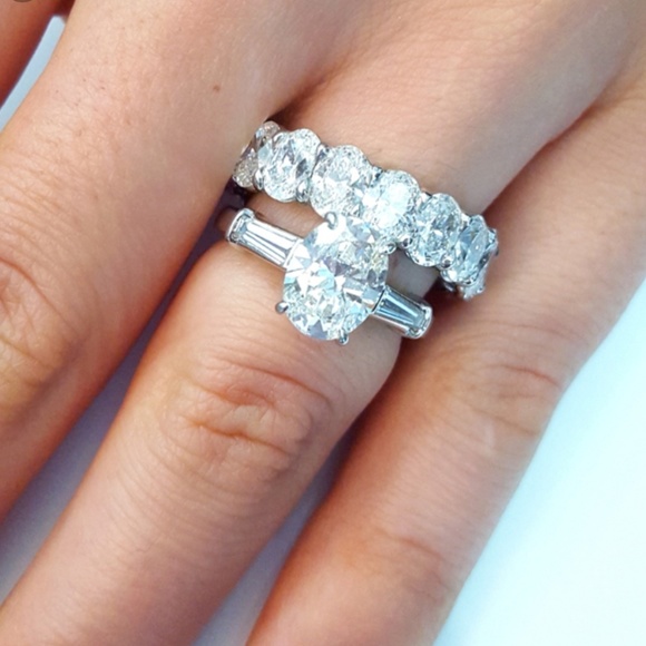 Oval Swarovski eternity band ring - Picture 5 of 8